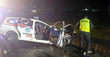 WYPADEK ŚMIERTELNY NA DK8 W POWIECIE ZĄBKOWICKIM.