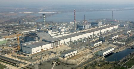 Wojna w Ukrainie. Elektrownia jądrowa w Czarnobylu odłączona od sieci. Uspokajające komunikaty PAA i MAEA