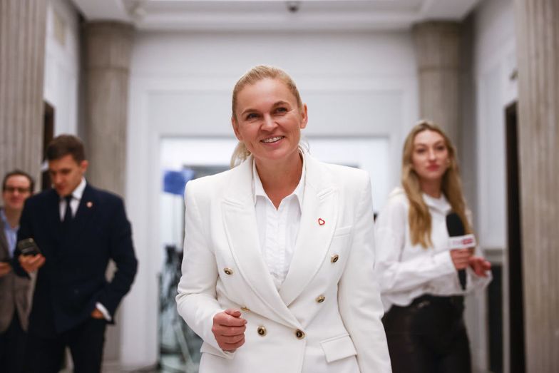 Kościół protestuje przeciwko zmianom w szkołach, ale religii i tak nie ma kto uczyć