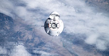 Astronauci Boeinga wracają na Ziemię. Dlaczego nie zrobili tego wcześniej?