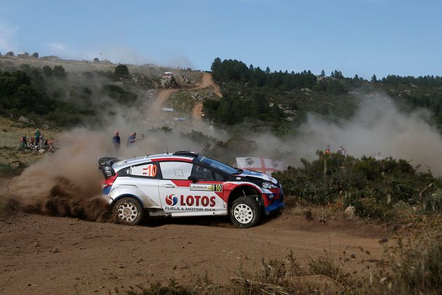 Robert Kubica wywalczył na Sardynii kolejne punkty w WRC