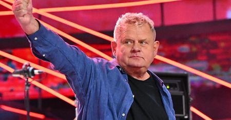 Fani zachwyceni Kazikiem. Tak reagowali na koncert Kultu na festiwalu TVN. "Ogień"