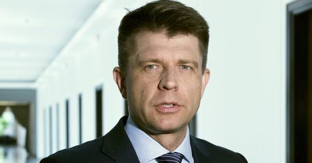 "Trzeba być totalnym idiotą, żeby psuć sobie relacje z partnerami". Ryszard Petru o reparacjach