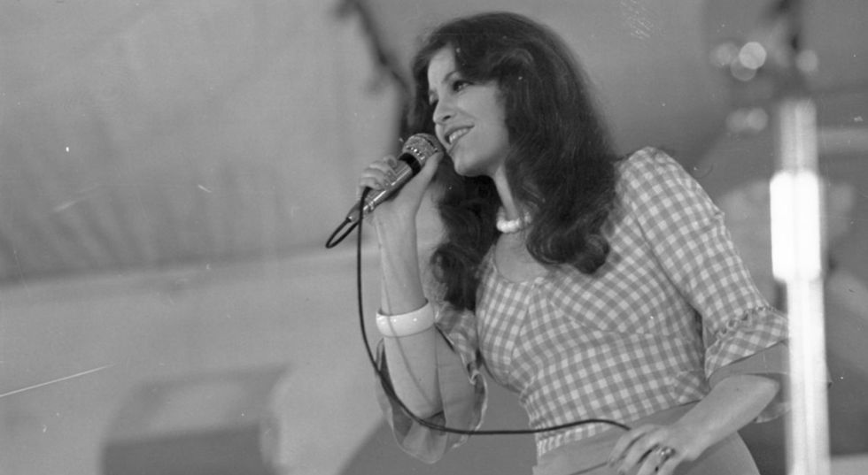 Występ Anny Jantar na Festiwal Piosenki Żołnierskiej. Kołobrzeg, lipiec 1974 roku 
