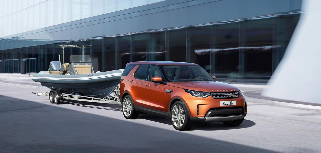 Nowy Land Rover Discovery V - już SUV czy jeszcze terenówka?