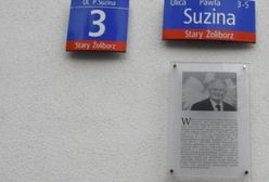 Warszawa. Zniknęła tablica upamiętniająca prezydenta Lecha Kaczyńskiego. Nikt nic nie wie