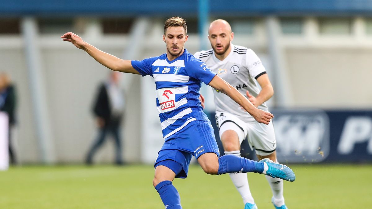 Newspix / Łukasz Grochala / Na zdjęciu: Suad Sahiti (z lewej) i Walerian Gwilia (z prawej)