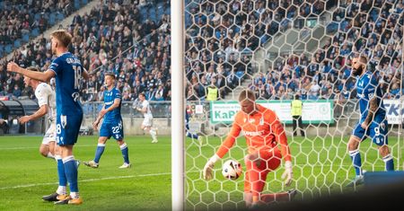 Lech Poznań traci pozycję lidera