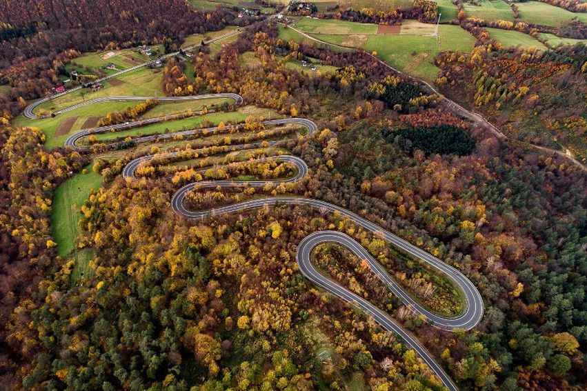 Najdłuższe serpentyny w Polsce. To raj dla motocyklistów