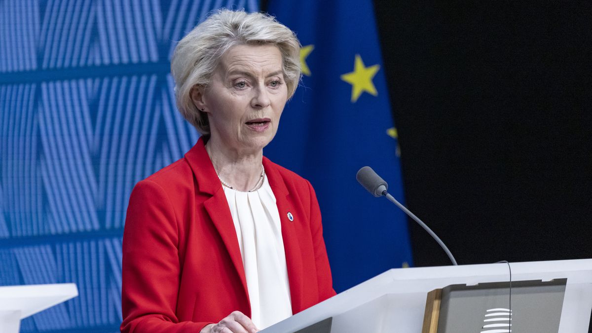 Ursula von der Leyen President of the European Commission attends a press conference after the end of the European Council summit with PM of Poland and President of the European Council, after the EU leaders meeting at the headquarters of the European Council. Leaders discussed about the Middle East crisis, Ukraine, EU in the world and competitiveness, Migration and European Defense and security, Moldova, Western Balkans and Internal Security, preparedness and hybrid activities. Brussels, Belgium on June 26, 2025 (Photo by Nicolas Economou/NurPhoto via Getty Images)