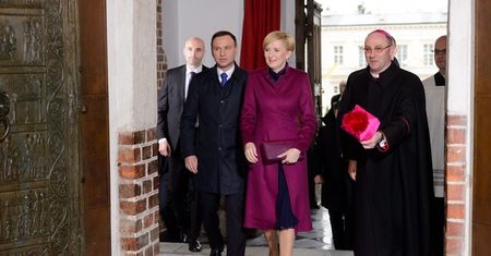 Agata Duda na mszy z okazji rocznicy Chrztu Polski: wieje nudą
