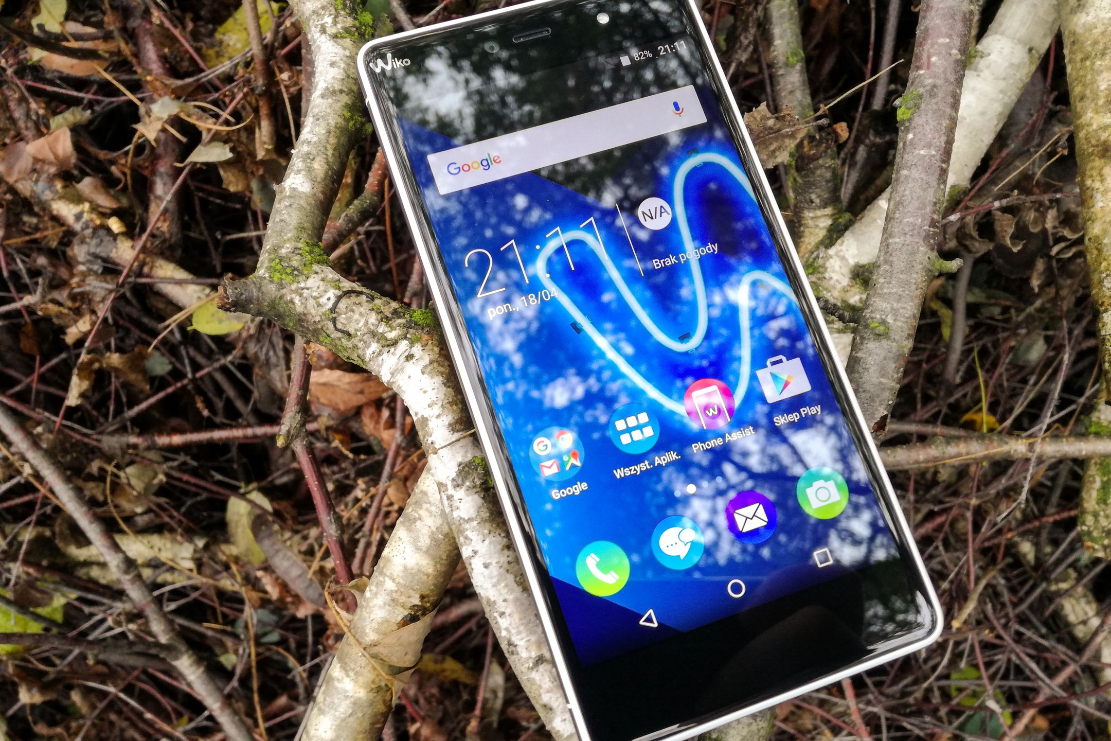 Wiko Fever SE – test drewnianego, świecącego w ciemności francuskiego smartfonu 5