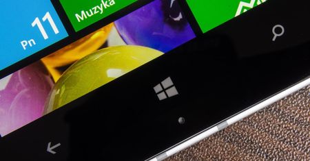 Znane smartfony, które pierwsze otrzymają Windowsa 10. Nie brakuje zaskoczeń