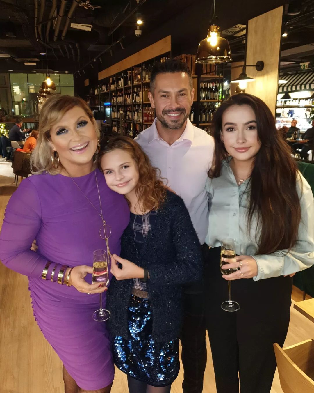 Katarzyna Skrzynecka świętuje urodziny z mężem i córkami