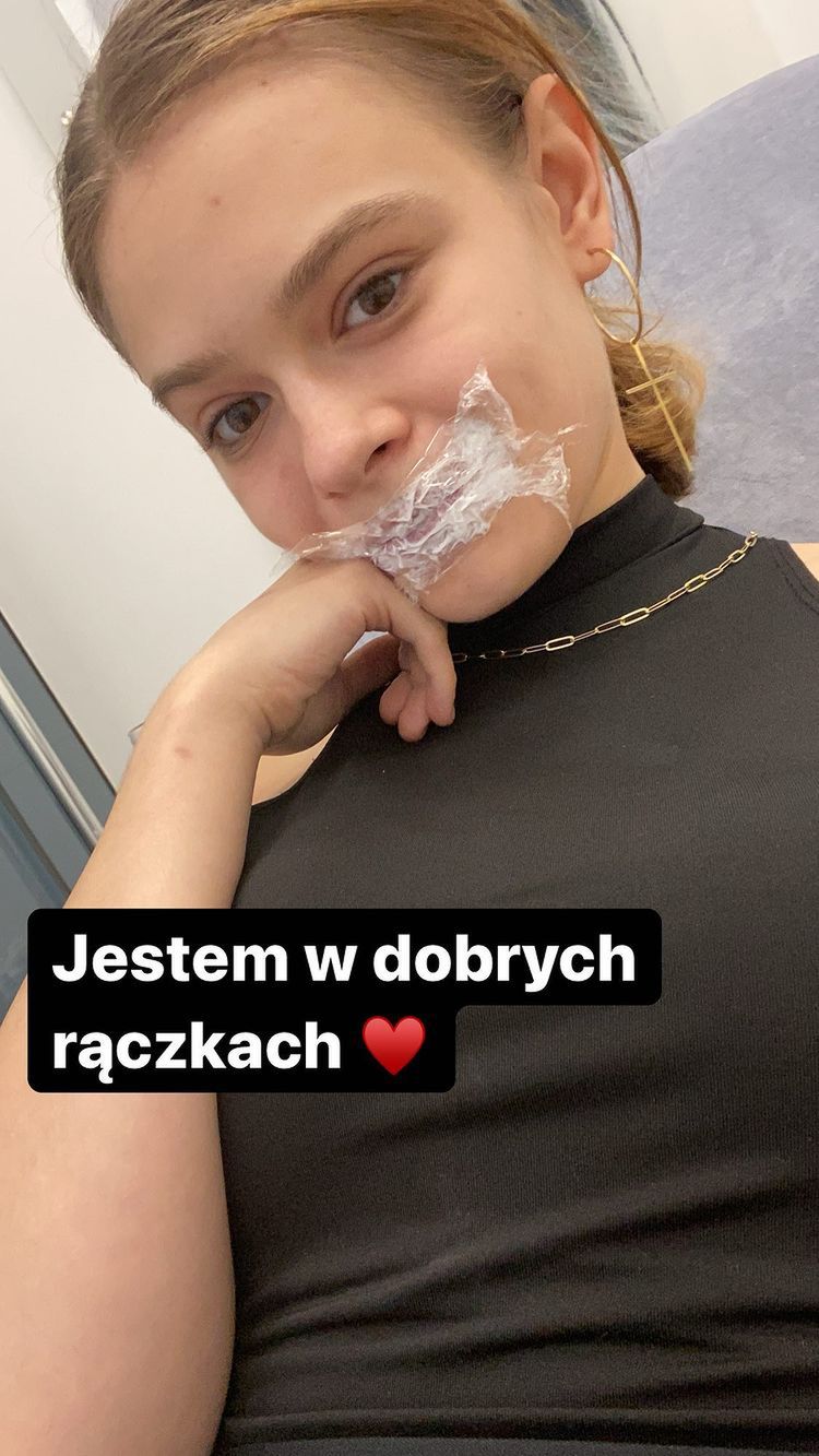 Julia Wróblewska powiększyła usta