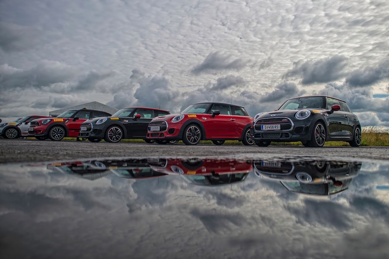 Nowe MINI 3d John Cooper Works - galeria zdjęć