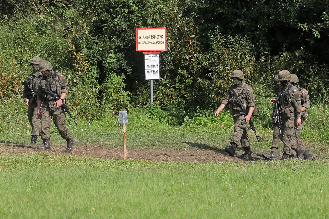 Operacja Śluza. Tak Łukaszenka ściąga migrantów na Białoruś i dalej