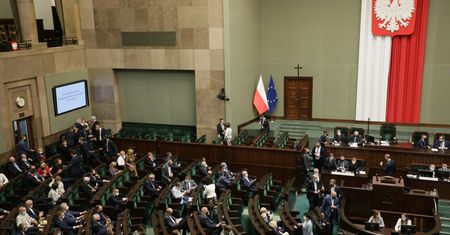 Stan wyjątkowy. Znamy datę posiedzenia Sejmu