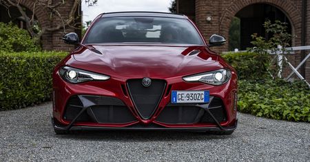 Alfa Romeo Giulia EV będzie mieć nawet 1000 KM mocy. Szef marki zdradza szczegóły