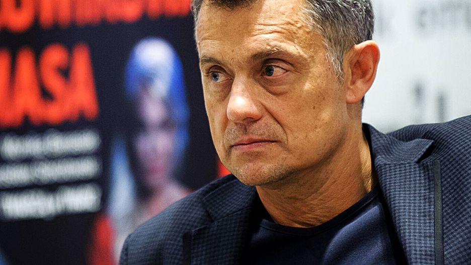 W 2014 r. Artur Górski wygrał w konkursie Bestsellerów Empiku z książką „Masa o kobietach polskiej mafii”