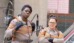 Twitter blokuje konta użytkowników po hejterskich atakach na aktorkę z nowej wersji „Ghostbusters”