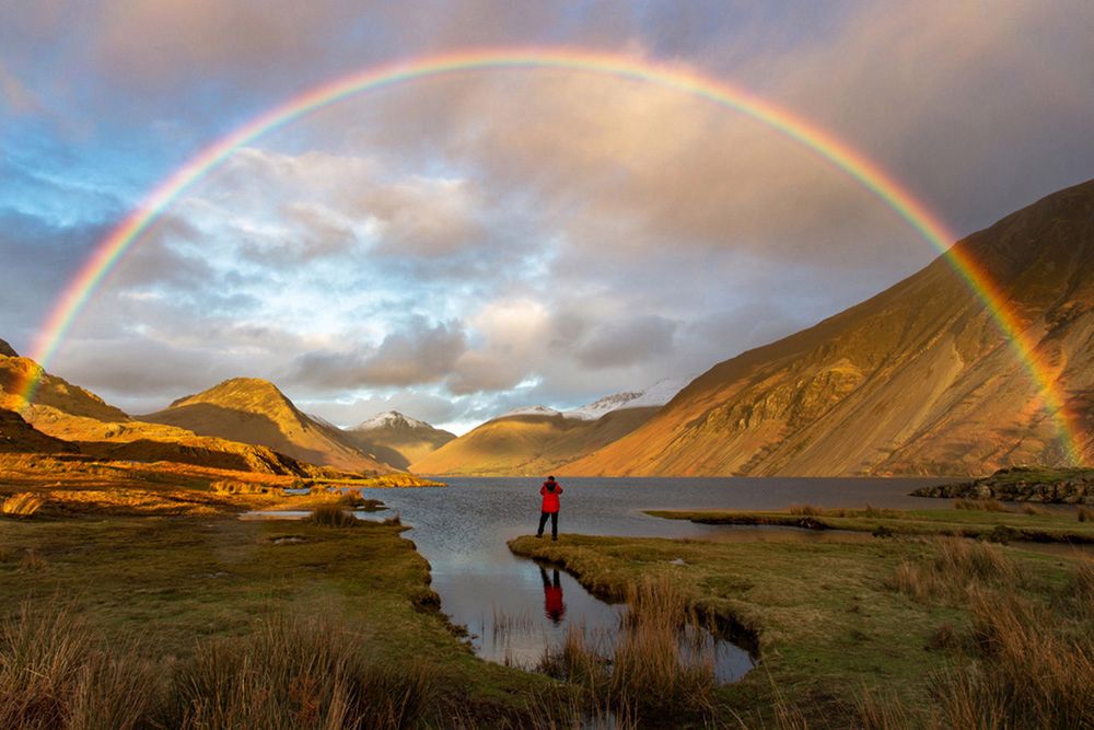 Rokujący fotografowie oraz ci wyróżnieni będą mogli zaprezentować swoje prace w dorocznym albumie Landscape Photographer of the Year oraz na wystawie w londyńskim Waterloo, która będzie trwała przez 12 tygodni i rozpocznie się 21 listopada.