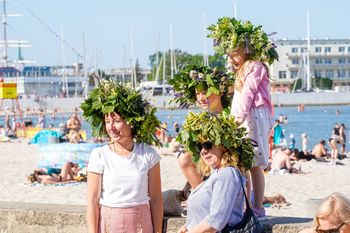 Cudawianki 2025. Kultowa impreza w Gdyni już w ten weekend. Relaks i dobrą muzykę można czerpać garściami