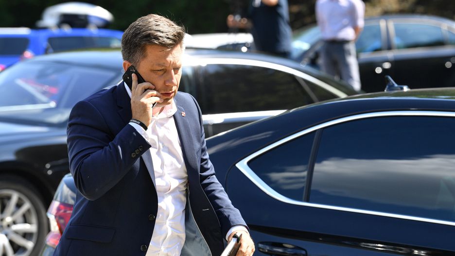 "Nie ma sensu rozmawiać o Tusku". Tak przygotowano Dworczyka na rozmowę z Piaseckim