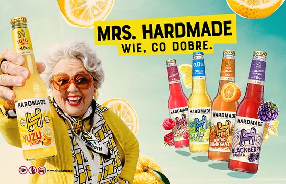 Seniorka w kampanii piwa Hardmade