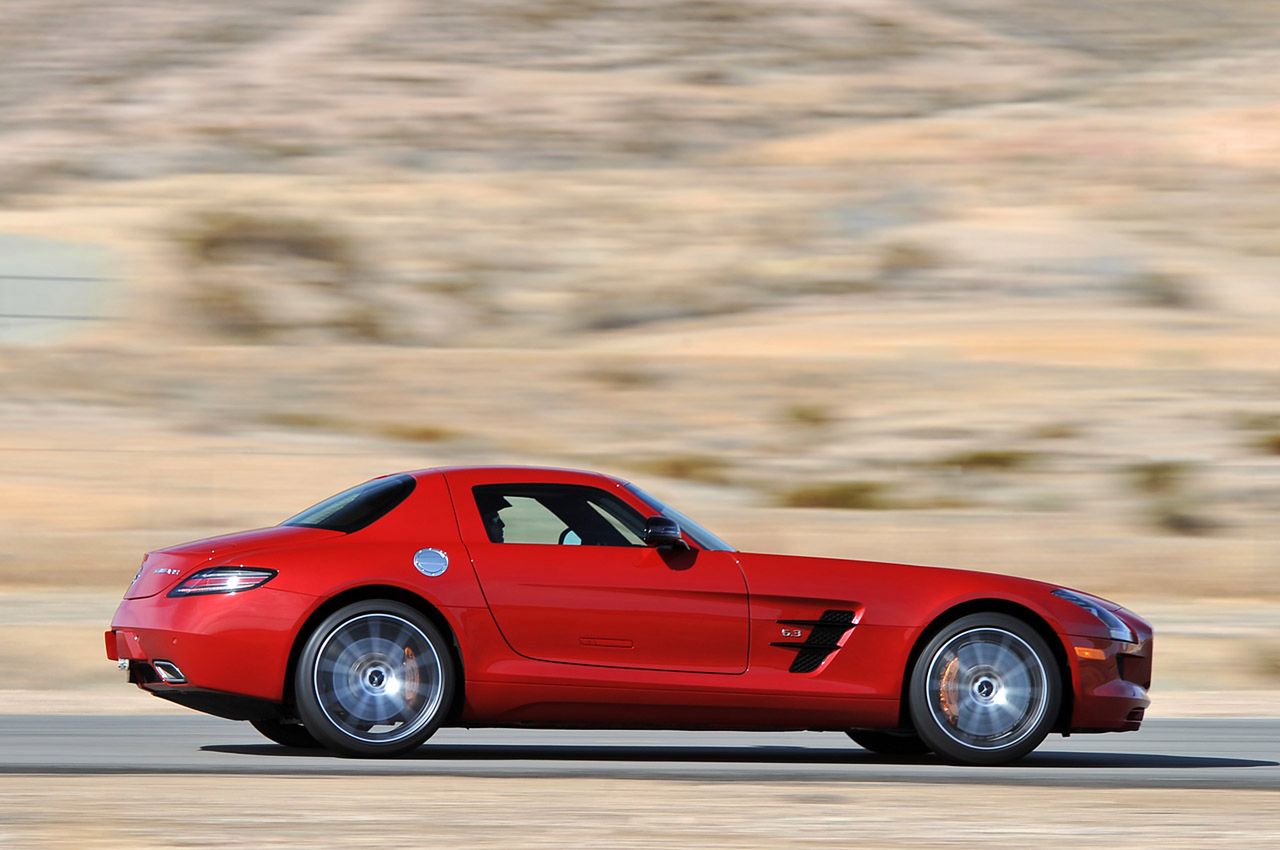 Mercedes SLS AMG