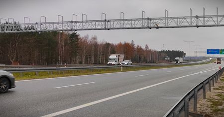 Nowy odcinkowy pomiar prędkości już działa. Tym razem na autostradzie