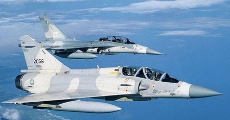 Nie chcą oddać Ukrainie myśliwców. Teraz potęga NATO na nich naciska