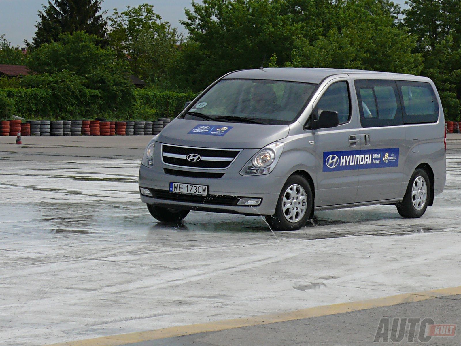 Hyundai H-1