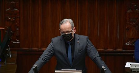 Niedzielski odpowiada Dudzie na temat szczepień. Prezydent pominął ważny szczegół