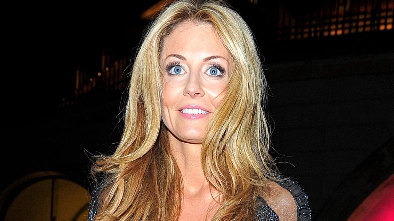 Małgorzata Rozenek ogłasza powrót do Polski w tęczowej mini