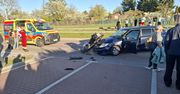 Białystok Zderzenie motocykla z taksówką w pobliżu ogródków działkowych. Lądował śmigłowiec LPR