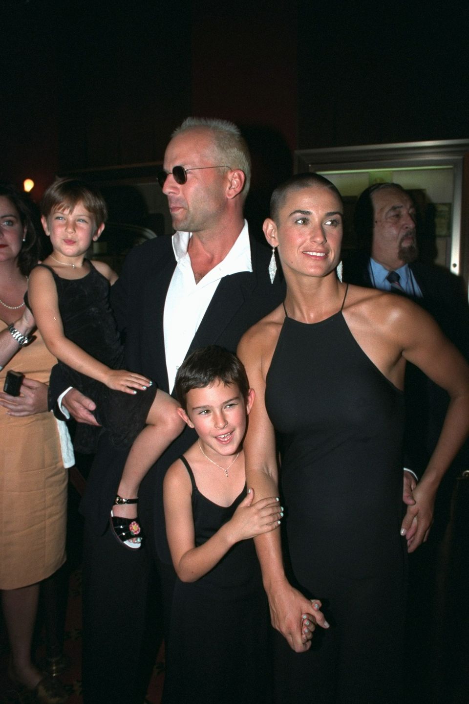 Demi Moore i Bruce Willis z córkami na premierze filmu "Striptiz