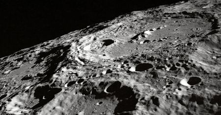 Łuna 25 rozbita na Księżycu. Czy to koniec Rosji w Kosmosie?