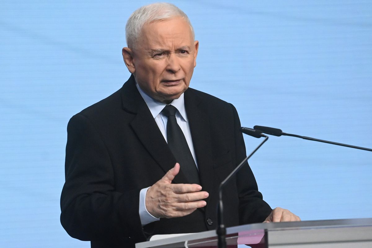 Jarosław Kaczyński, błaszczak, subwencja, pis, pkw PiS atakuje KO ws. kampanii. Mogli takie kwestie podnosić wcześniej