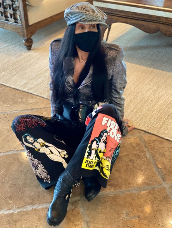 75-letnia gwiazda w młodości zakaziła się wirusem Epsteina-Barra