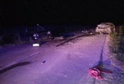 Groźny wypadek na lokalnej drodze. Trzy samochody skasowane