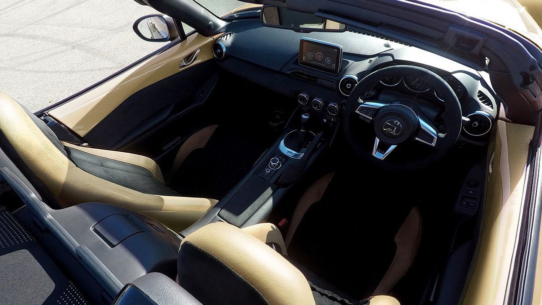 Mitsuoka Himiko 2024