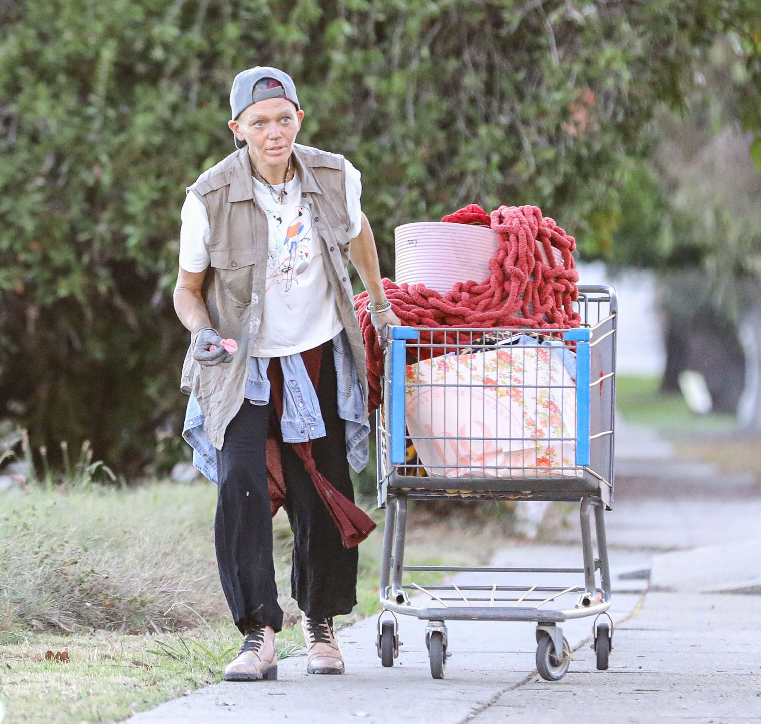 Bezdomna Loni Willison na ulicach Hollywood