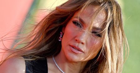 Jennifer Lopez miała kompleksy. Powód zszokował fanów