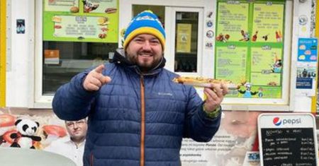 Piękny gest sprzedawcy zapiekanek. Jego pomysł to absolutny hit