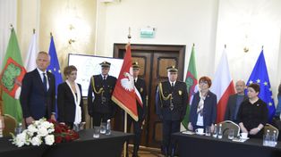 W Wałbrzychu zorganizowano jubileuszową sesję Rady Miejskiej. Uroczystość odbyła się w Zamku Książ