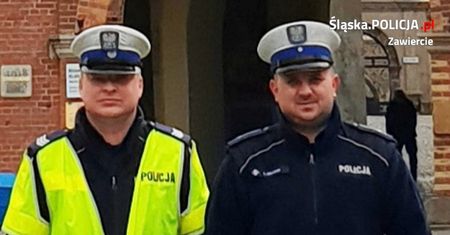 Zawiercie. Dwulatka pod policyjną eskortą bezpiecznie trafiła do szpitala