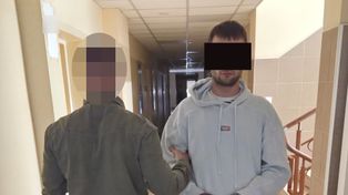 Warszawa: Obcokrajowiec wypłacał pieniądze z kodów BLIK