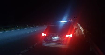 "Sportowiec" jechał po S3 rowerem. Wypił "tylko jedno piwo miodowe"