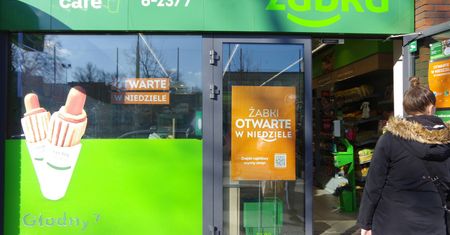 Rewolucja w Żabce. Hot-dogi przygotuje robot Robbie